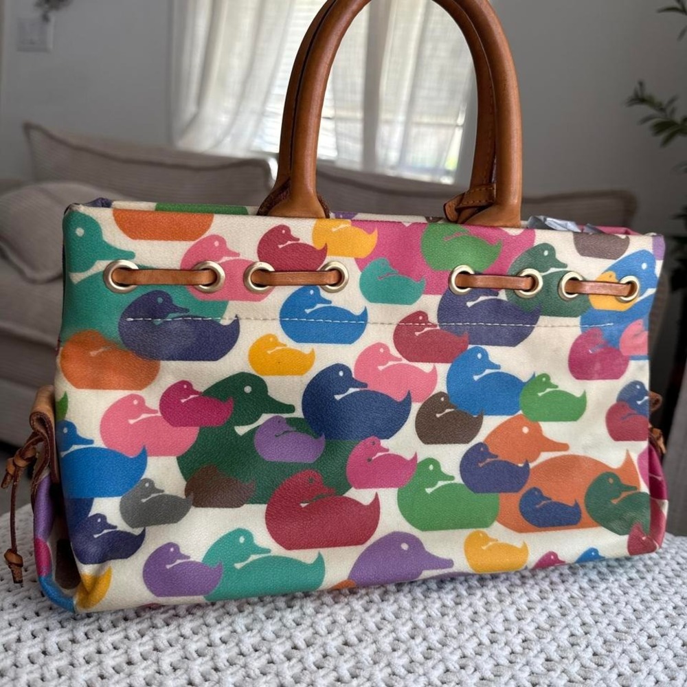 Dooney and Bourke Wonder Duck Tassle Tote Bag Purse Rare Y2K - Picture 2 of 4